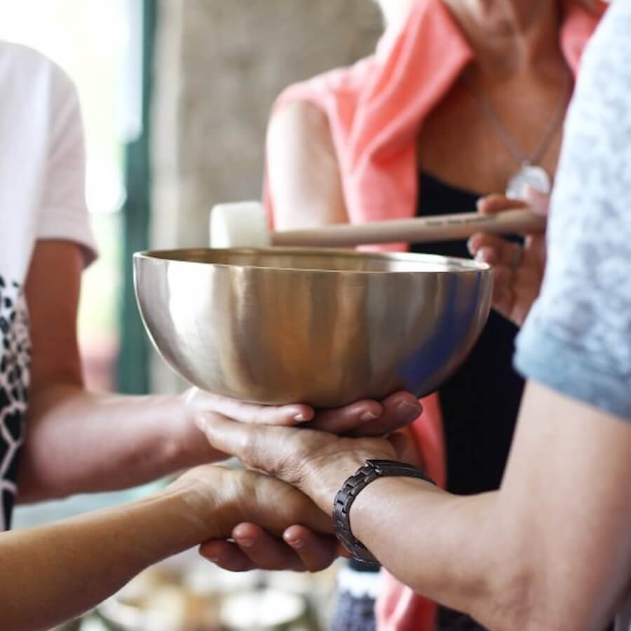 Peter Hass Singing Bowl from Nepal - For negativity purification and energising house and people - Transform newest Body, Speech & Mind